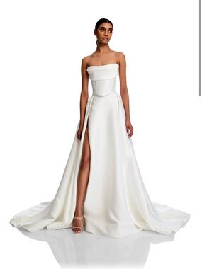 KYHA corset and skirt